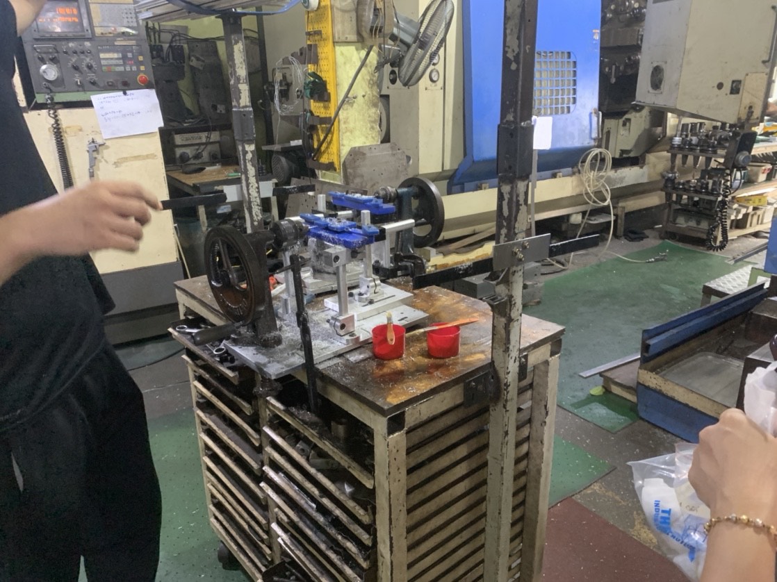Horizontal drilling machine.jpg